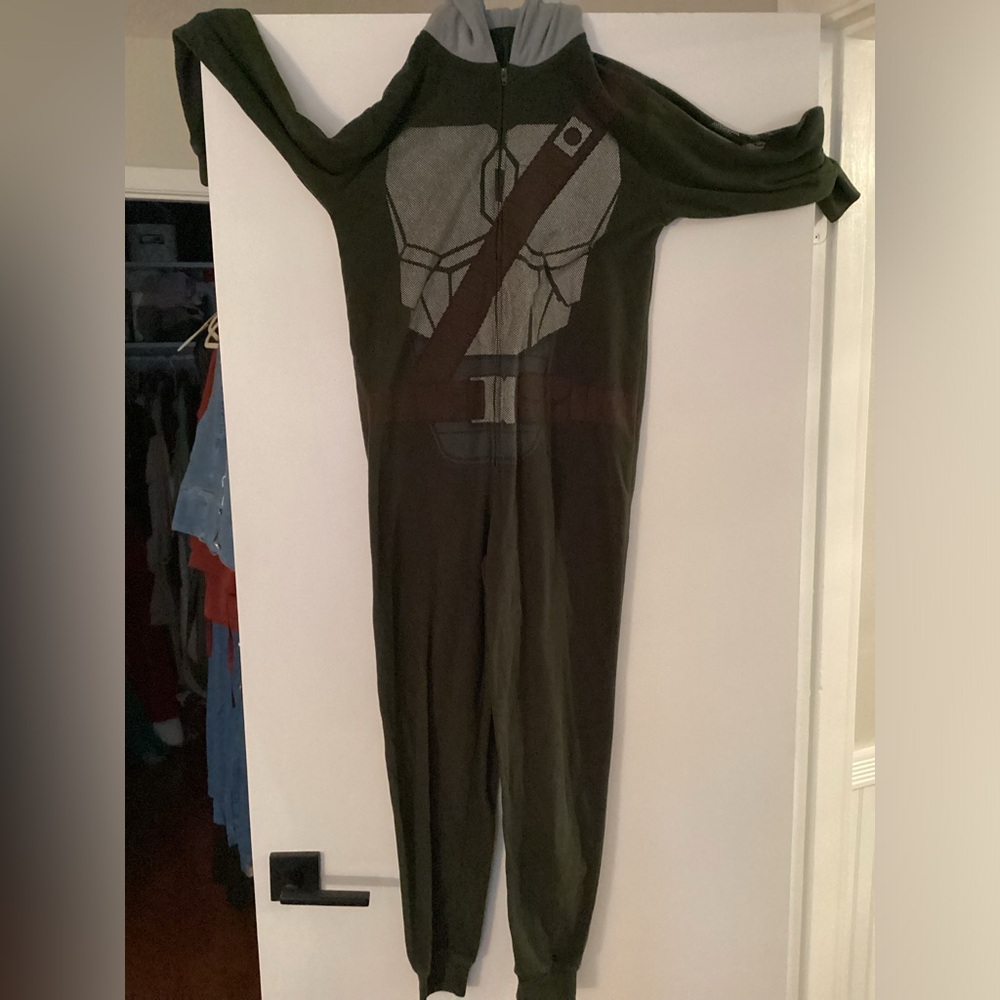Boys Gap Star Wars size 12 one piece pajama